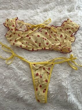 Yellow Cherry Print Ruffled Bikini Set - Women Intimates & Sleepwear xs/s